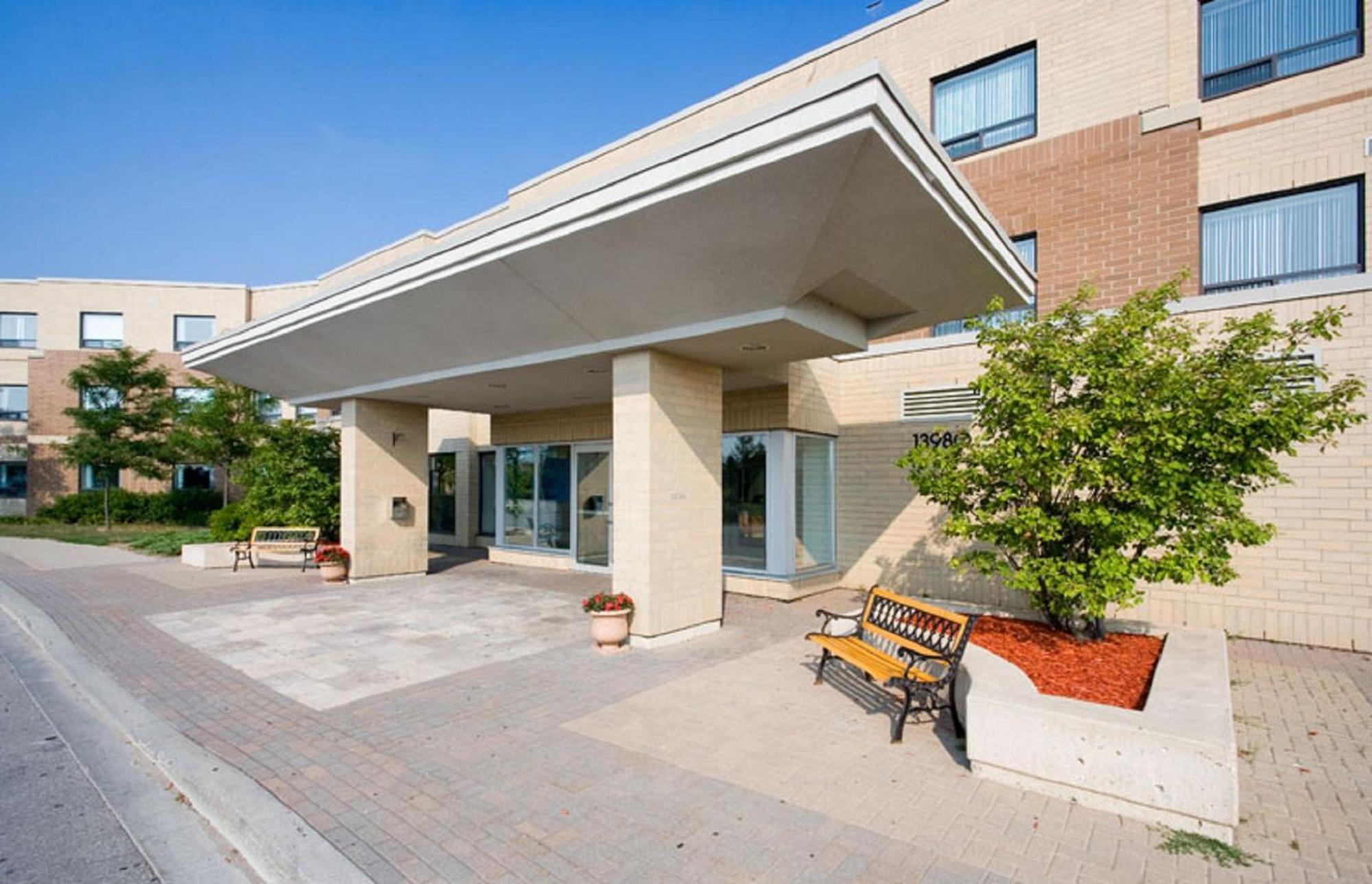 Residence & Conference Centre - 킹시티 외부 사진